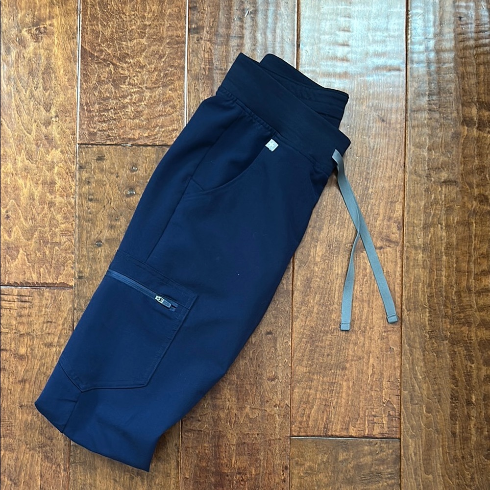 Figs joggers new